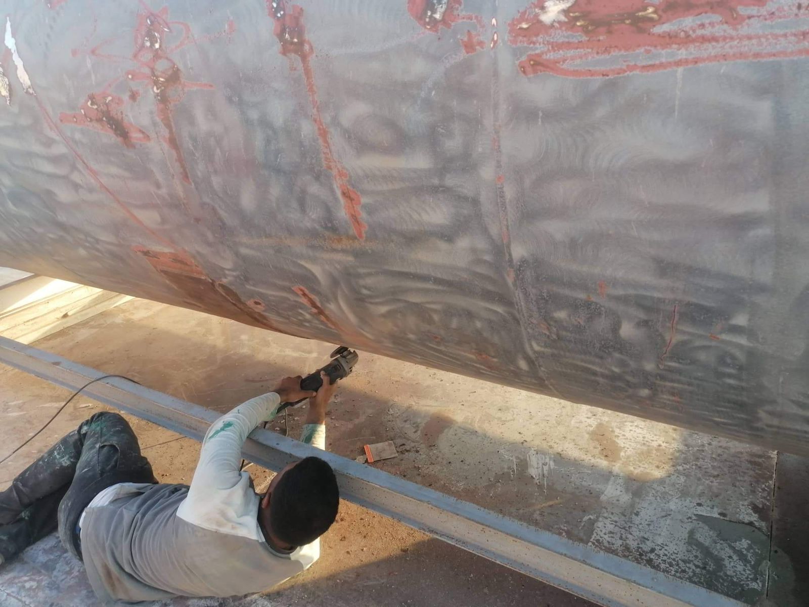 Traitement anticorrosion de charpente salle des sports – Image 5