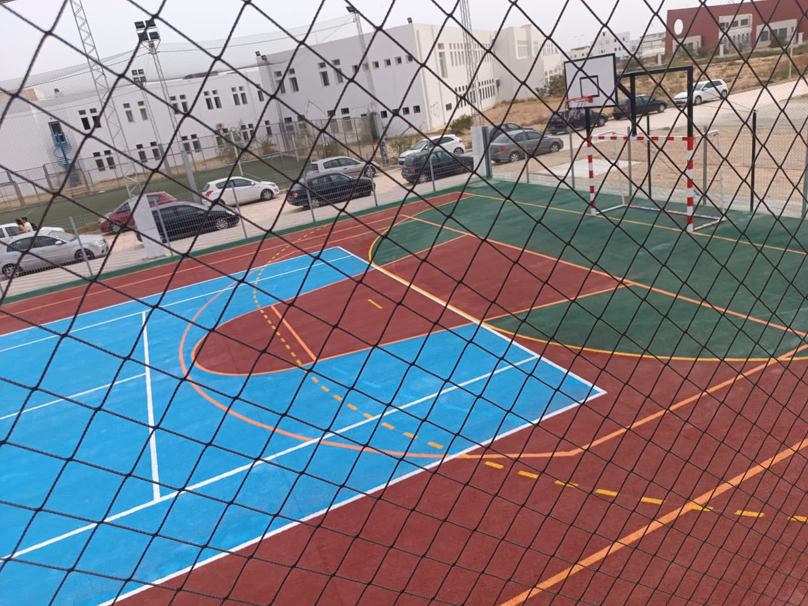 Terrains de Sports - Projets Réalisés en Revêtement des Sols et Peinture – Image 15
