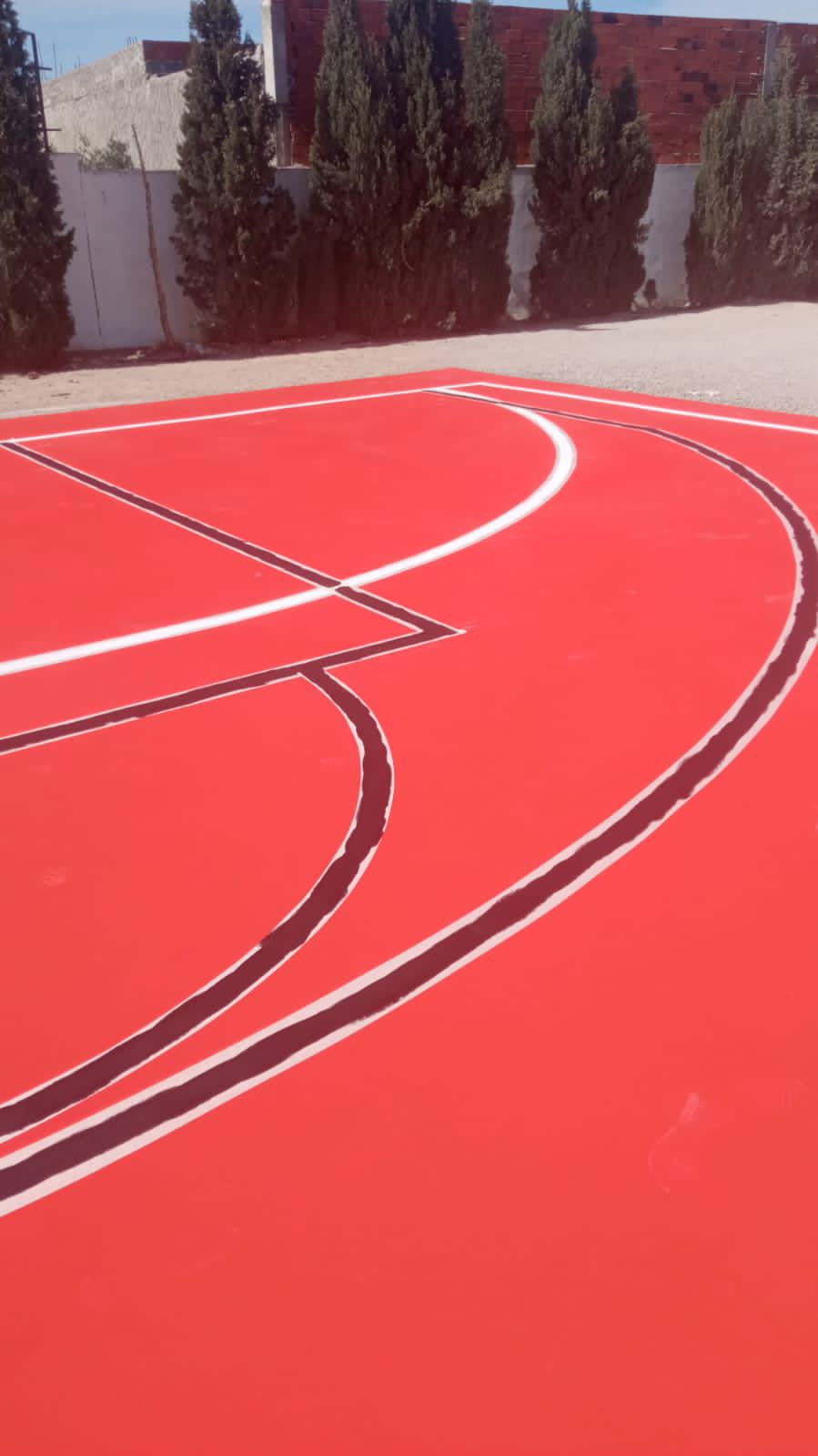 Terrains de Sports - Projets Réalisés en Revêtement des Sols et Peinture – Image 12